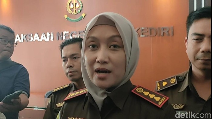 Kajari Kota Kediri Novika