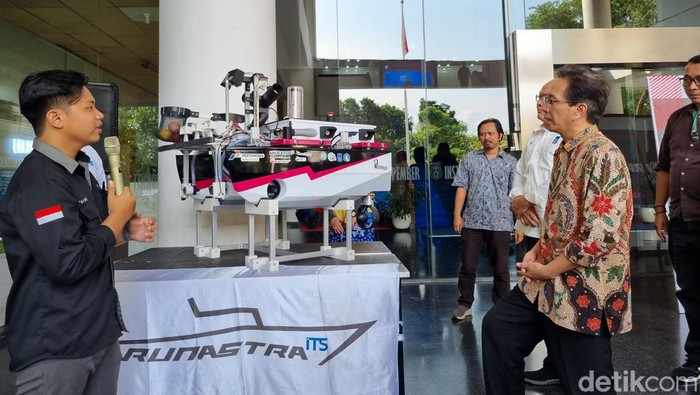 Kapal Terbaru Barunastra ITS Optimis Juara 1 untuk Ke-5 Kalinya