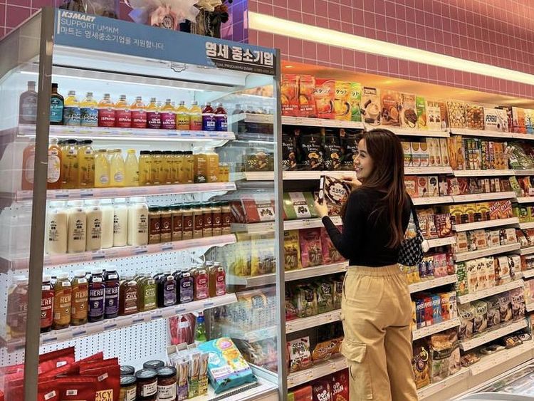 Mayang Lucyana Pamerkan Momen Kulineran di Turki hingga Bali