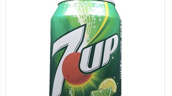 Terlempar dari Liga Champions, setidaknya Liverpool punya gelar 7Up. Foto: Twitter