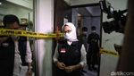 Momen Penggerebekan Pabrik Obat Jerawat Ilegal di PIK-Jakut oleh BPOM