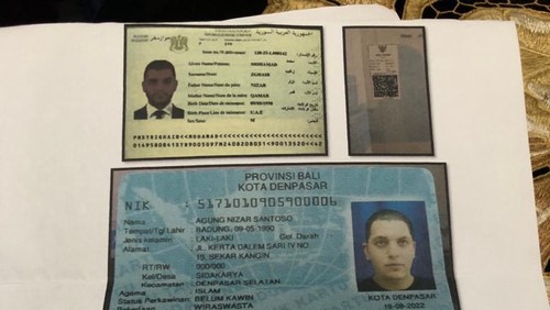 Paspor dan KTP WN Suriah yang ditangkap Imigrasi