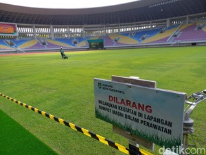 Gibran Cuit Selamat Kembali di Stadion Manahan, Begini Respons Persis Solo