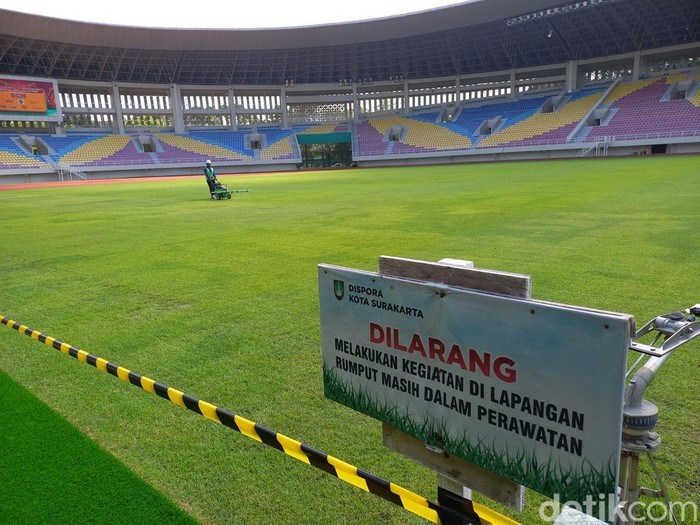 Persiapan Stadion Manahan Solo jelang Piala Dunia U-20 2023