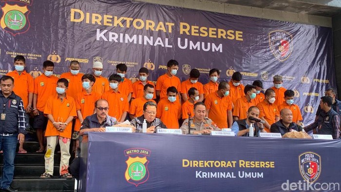 Polisi pamerkaan 25 bandit jalanan di Jakarta hingga Bekasi