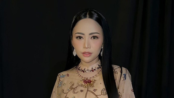 Fakta-fakta Puber Kedua, Disebut Netizen Dialami Rachel Vennya