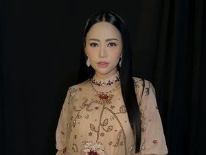 Rachel Vennya Melenggang di Catwalk, Kegirangan Ditonton Anak