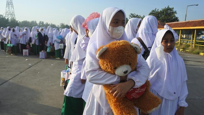 Sambut Ramadan Santri Di Situbondo Pulang Kampung