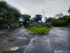 Kampung Gajah Terbengkalai, Hilangnya Patung Penjaga Jadi Sorotan