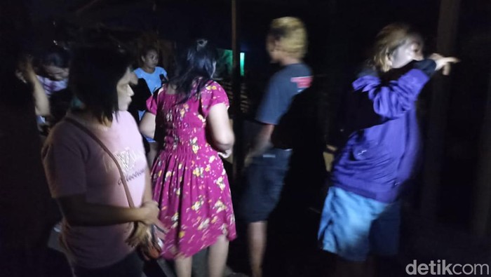 Wanita diduga PSK yang diamankan Satpol PP Madiun saat merayu pria hidung belang