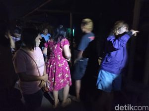 16 PSK Diciduk Saat Jajakan Diri di Pasar Muneng Madiun