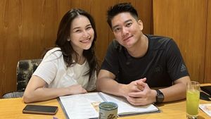 Boy William Saat Makan Bareng Ayu Ting Ting dan Kulineran di Luar Negeri