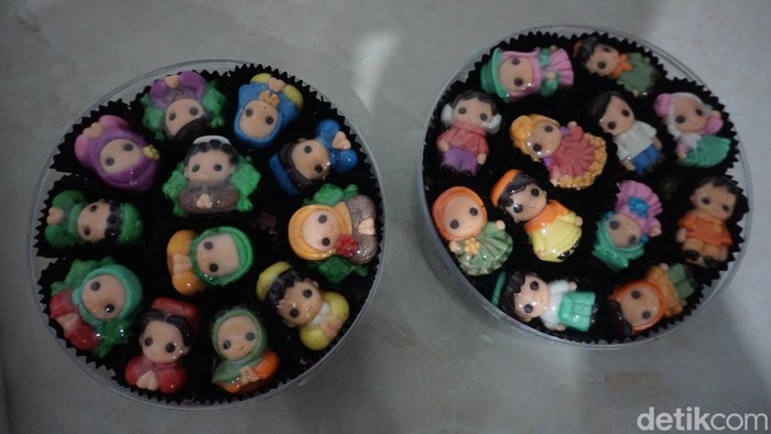 Cokelat karakter imut