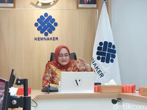 Respons Kemnaker Terkait Kabar Smartfren PHK Karyawan