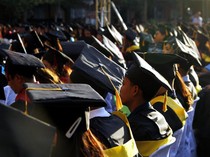 Kenapa Banyak Mahasiswa Gagal Lulus Tepat Waktu? Ini Alasannya