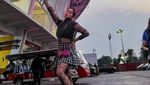 Heboh Pakai Baju Transparan, Jessica Iskandar Asyik Hangout di Beach Club