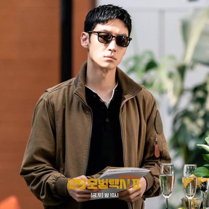 Lee Je Hoon di Drama Korea Taxi Driver 2