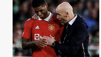 Padahal dulu, Setan Merah ketar-ketir ketika berhadapan dengan tim Spanyol, eh sekarang roda berputar. Foto: Twitter