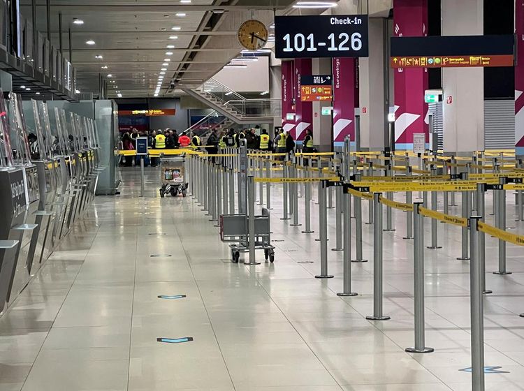 Pekerja Mogok Kerja, Bandara di Jerman Sepi Penumpang