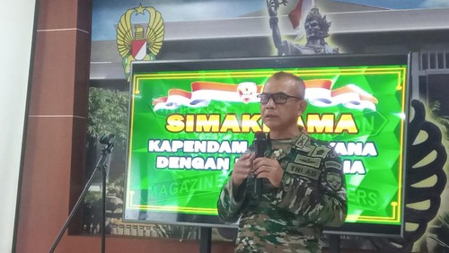 Kapendam Kodam IX Udayana Kolonel Inf Fadjar Moh Syafrudin mengimbau kepada wisatawan agar menghormati perayaan Nyepi di Bali.