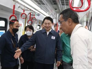 Tinjau LRT Jabodebek, Heru Budi: Presiden Sempat Koreksi Pintu Tak Pas