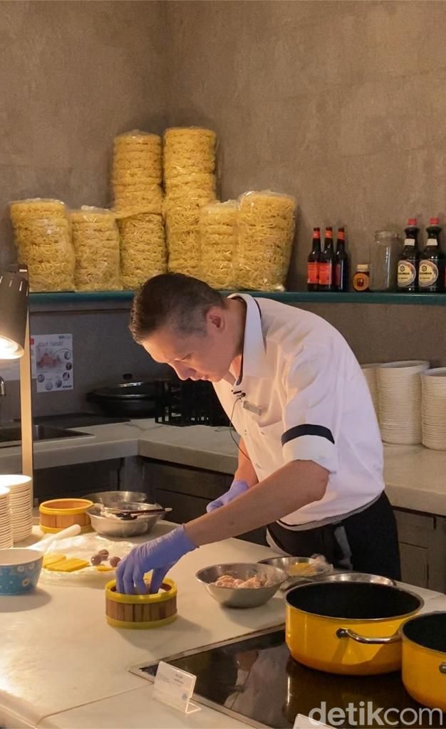 Puas! Di Resto Hotel Ini Bisa Makan Dimsum Buffet dan Artisan