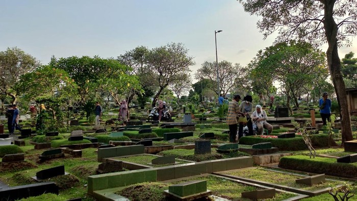 Suasana di TPU Karet Bivak (Anggi-detikcom)