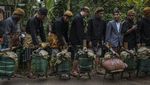 Gelar Upacara Unggahan, Suku Adat Bonokeling Jalan Kaki 30 Km