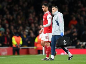 Arsenal Harap-harap Cemas Tunggu Kabar Cedera Saliba