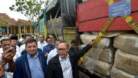 Zulhas menegaskan, pakaian, sepatu, dan tas bekas merupakan barang yang dilarang impornya. Foto: Dok. Kemendag