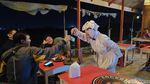 Sensasi Makan Ditemani Pocong di Angkringan Horor Sumpiuh, Berani Coba?