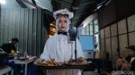 Sensasi Makan Ditemani Pocong di Angkringan Horor Sumpiuh, Berani Coba?