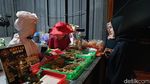 Sensasi Makan Ditemani Pocong di Angkringan Horor Sumpiuh, Berani Coba?