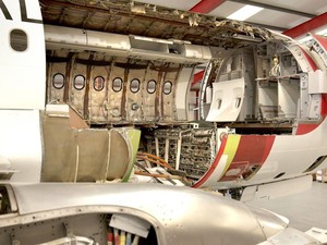2 Boeing 787 Dreamliner Baru Berusia 10 Tahun Sudah Dibongkar
