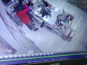 7 Fakta Penangkapan Perampok Todong-Aniaya Kasir Minimarket Cilacap