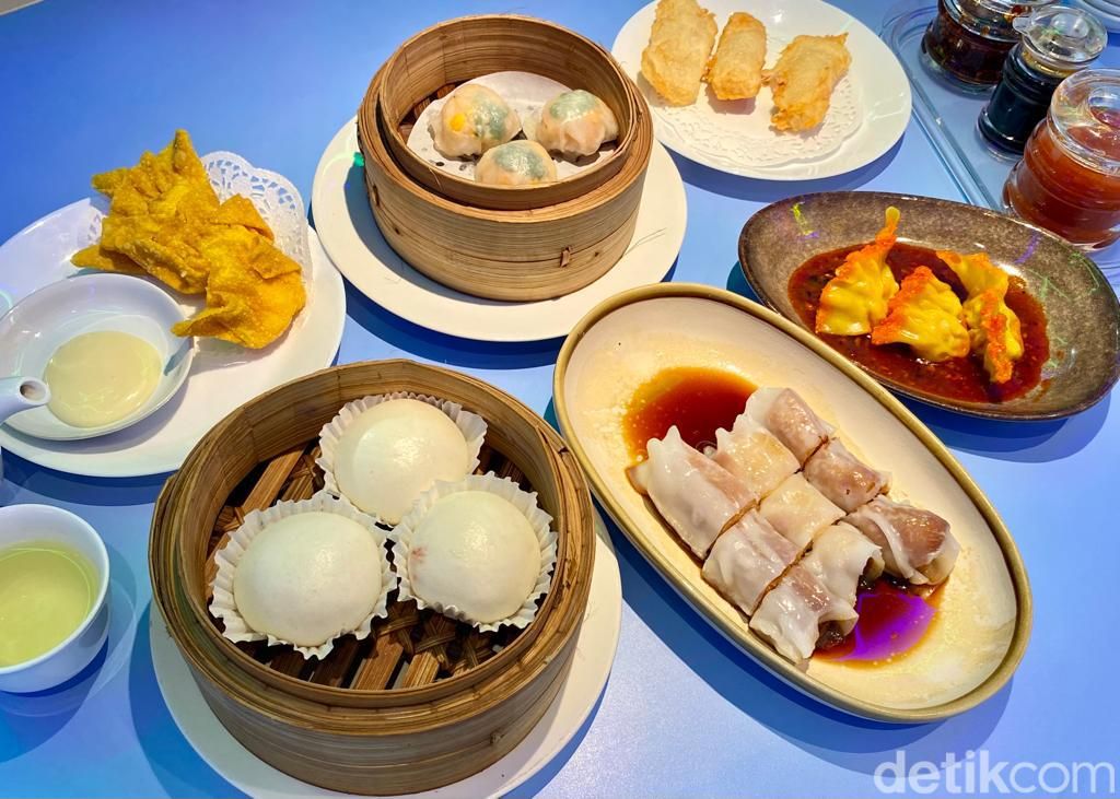 Di Central Market PIK Ada Kafe Dimsum Instagramable yang Punya Durian Goreng