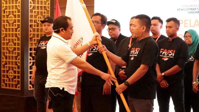 Dukungan Roadmap Revolusi Sepakbola Indonesia Menuju Piala Dunia Pengurus Besar Forum Akademisi Penggemar Sepak Bola Indonesia (FAPSI) resmi melantik kepengurusan 2023-2027 di Jakarta. Bagaimana hasilnya?