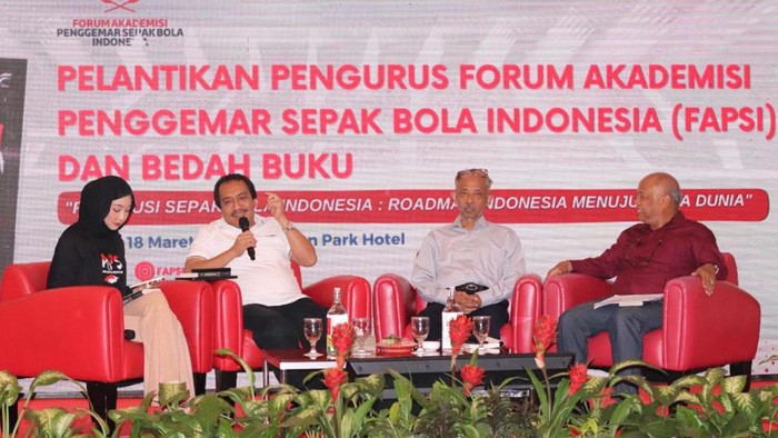 Pengurus Besar Forum Akademisi Penggemar Sepak Bola Indonesia (FAPSI) resmi melantik kepengurusan 2023-2027 di Jakarta. Bagaimana hasilnya?