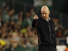 Gullit: Ten Hag Diuntungkan dengan Kontroversi Ronaldo di MU