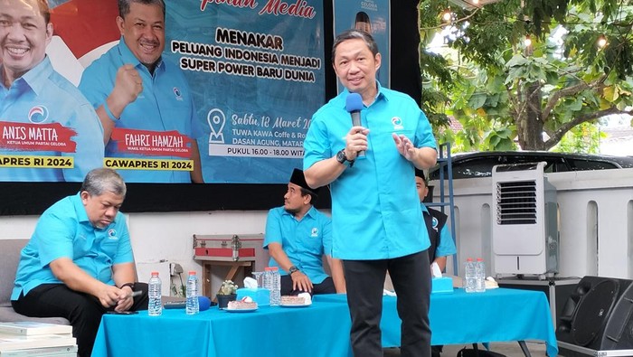 Ketua Umum Partai Gelora Anis Matta di Kota Mataram, NTB, Sabtu (18/3/2023). (Foto: Ahmad Viqi/detikBali)