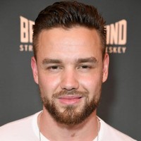 Penampilannya sekarang dianggap sangat berbeda dengan yang terdahulu, di mana pipinya tampak lebih chubby. Rahang juga tampak tidak terlalu tegas dan tajam. Ini penampakan wajahnya satu tahun lalu. Foto: Getty Images/JC Olivera