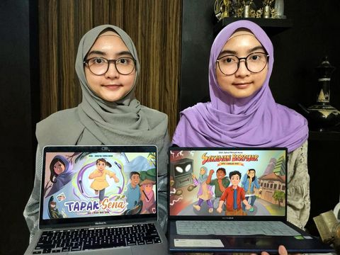 Mahasiswa ITS saudara kembar lulus bareng dengan predikat cumlaude.