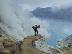 Jawara Kontes Foto Ponsel Bikin Terkesima, Ada Keindahan Kawah Ijen