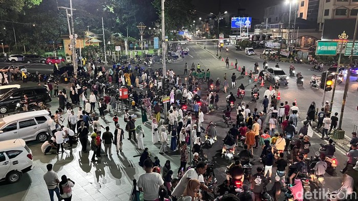 Pawai Obor di Medan