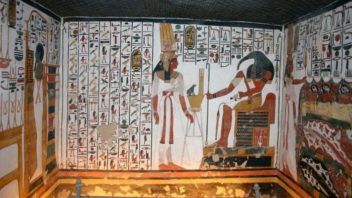 The Djed pillar a symbol in Ancient Egypt, representing stability. It is associated with the creator god Ptah and Osiris. Wall painting in the Egyptian god of the afterlife, the underworld, and the dead Wall Painting Inside the tomb (QV66) of Nefertari, in Egypt's Valley of the Queens. It was discovered by Ernesto Schiaparelli in 1904. It is called the Sistine Chapel of Ancient Egypt. In the Valley of the Queens, Nefertari's tomb once held the mummified body and representative symbolisms of her, like what most Egyptian tombs consisted of. Now, everything had been looted except for two thirds of the 5,200 square feet of wall paintings. ca. 1255 BC. (Photo by: Universal History Archive/Universal Images Group via Getty Images)