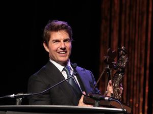 Karier Tom Cruise Terancam Gegara The Mask of Zorro