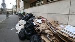 Waduh, Sampah Makin Numpuk Dekat Menara Eiffel Gegara Aksi Mogok Kerja