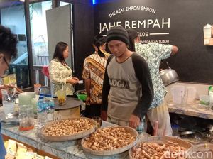 Sukses Oby Difabel Asal Pati Rintis Warung Jahe Rempah Beromzet Jutaan