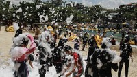 Wisata Waterboom Jogja menggelar tradisi padusan atau tradisi Jawa untuk menyucikan diri bagi pengunjung jelang bulan suci Ramadhan.