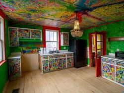 10 Dekorasi Rumah Terburuk, Tertarik Bikin Kayak Gini?